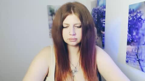 Lizzy3 online show from April 22, 10:00 am