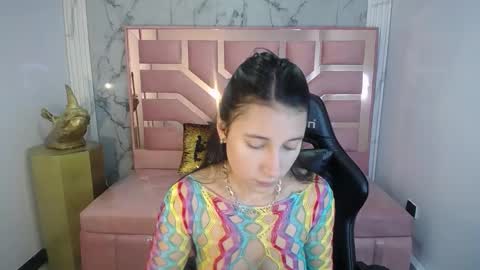 Lizzy SCHEDULE BROADCASTING Monday-Saturday 11am4pm Colombia online show from February 15, 4:45 pm