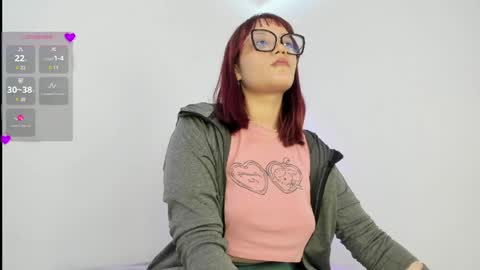 Elizabeth but call me Lizz  online show from April 26, 7:33 pm