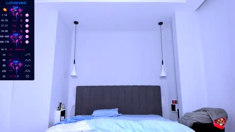 ljusj000 online show from February 26, 6:30 am