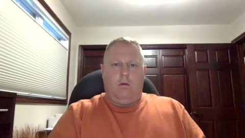 lkn4fun32 online show from January 6, 4:02 pm