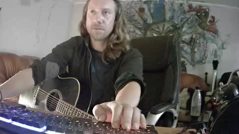 lkonig504475 online show from October 9, 3:28 pm