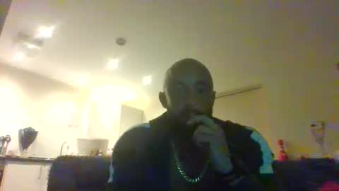 Snapshot of llleeeooonnn69 chatting on September 27, 7:33 pm Leon online show from September 27, 7:33 pm