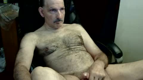 loades182025 online show from June 14, 5:31 am