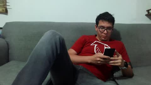 Lobo online show from April 23, 1:57 am