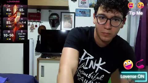 Lobo online show from March 3, 12:59 am