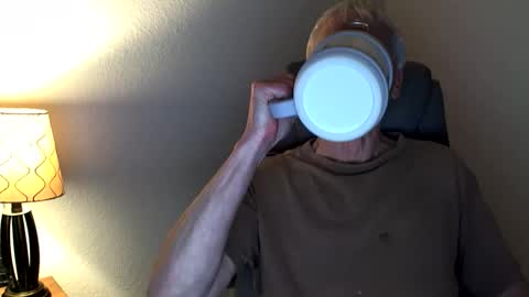 Loco Joe online show from April 4, 9:38 am