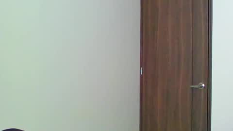 Snapshot of logaan_grey chatting on December 30, 6:38 pm logaan_grey online show from December 30, 6:38 pm