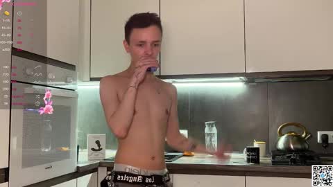 Logan online show from October 10, 11:42 pm