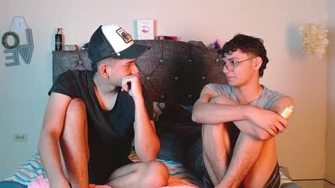 Snapshot of logan_willyams_ chatting on October 2, 4:00 am logan_willyams_ online show from October 2, 4:00 am