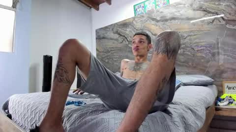 logan_wollff online show from May 22, 11:00 pm