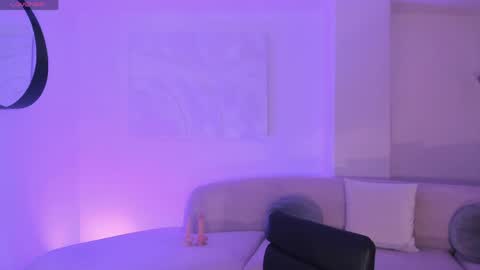 Loise online show from May 15, 3:37 am