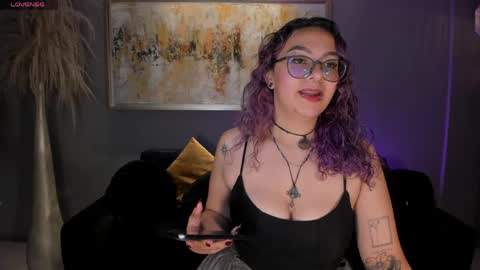 Loise online show from May 2, 7:52 pm