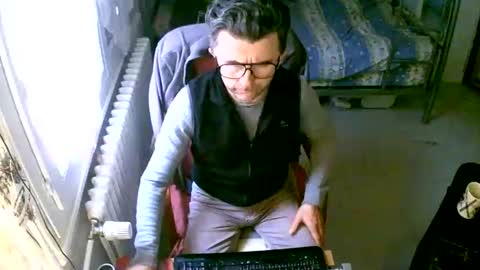 lokoum39 online show from March 25, 12:23 pm