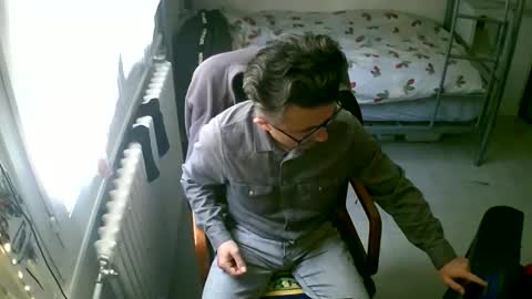 lokoum39 online show from April 18, 10:39 am