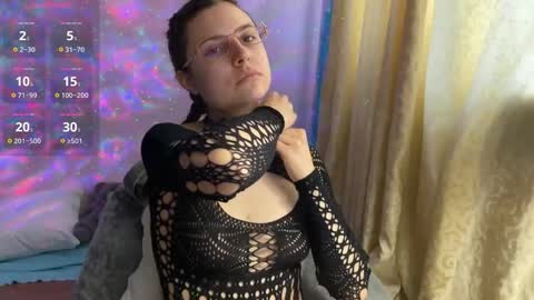 lola_aspis online show from November 24, 3:49 am