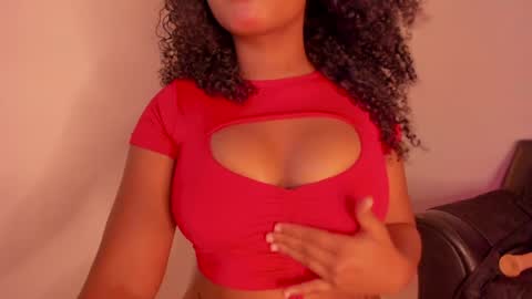 marxi love online show from May 25, 1:06 pm