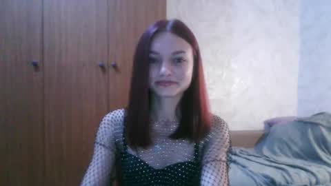 lola_sweetglow online show from July 17, 6:10 pm