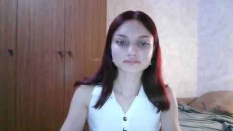lola_sweetglow online show from August 5, 8:06 pm