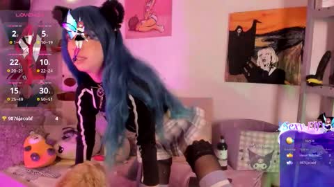 Lola Bunny online show from March 1, 7:56 am