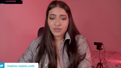 lolaasmith_21 online show from February 14, 1:02 am