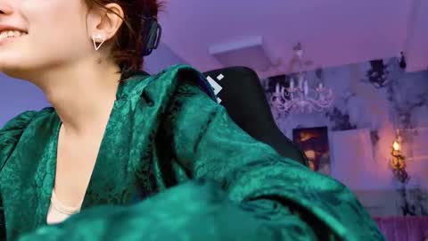 I consider myself the god Loki but life just calls me LOL  online show from September 26, 9:06 am