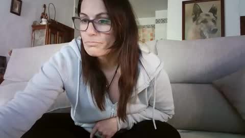 LOLA HUESO y ERIC online show from April 3, 3:08 pm