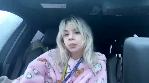 Snapshot of lolalixx6969 chatting on December 30, 4:40 pm Lola Lixx online show from December 30, 4:40 pm