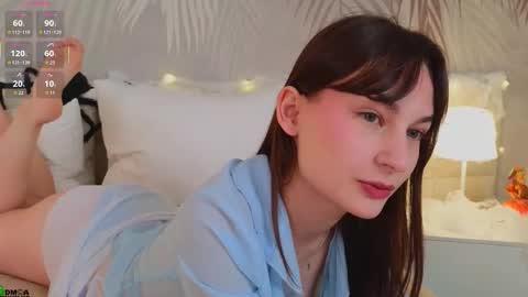 Lola online show from October 25, 1:50 am