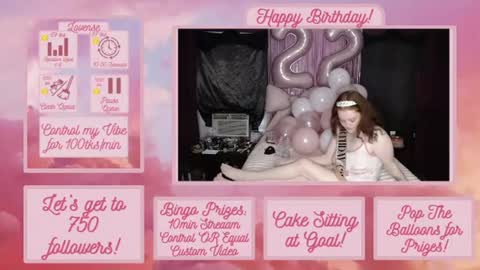 lolarae_xx online show from June 14, 5:04 pm
