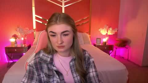 Loli online show from May 4, 7:37 am