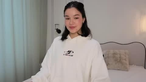lolly_turner online show from May 24, 5:14 am