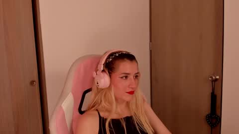 Lolly online show from February 27, 3:51 am