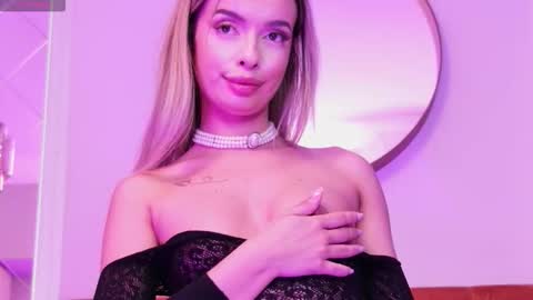 Lolly. online show from November 25, 8:51 pm