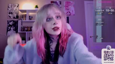 Lolly   online show from February 2, 12:09 am