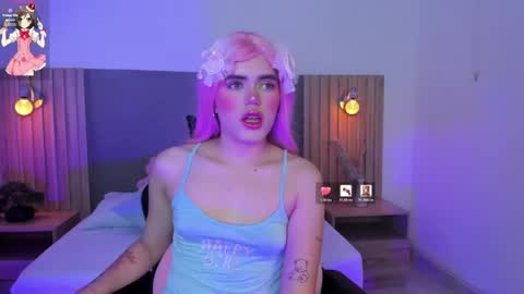 L O L Y online show from May 28, 2:09 am