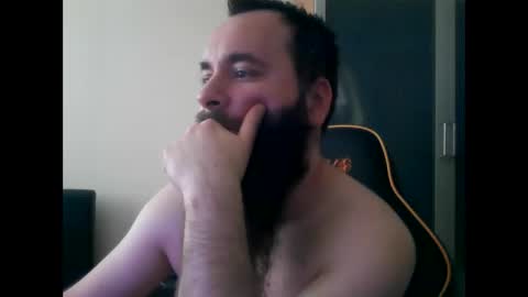 london_man1988 online show from February 20, 10:39 am