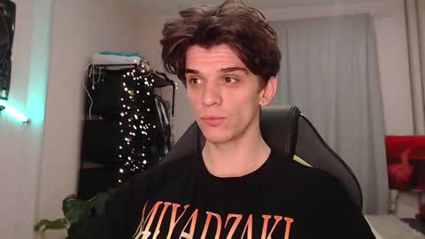 PVT AND MENU ACTIVE online show from September 23, 4:34 pm