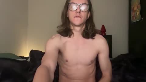 longdickelijah online show from May 7, 8:10 am