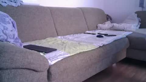 longlover1309 online show from June 25, 7:08 pm