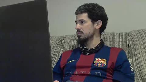 Alejandro Rulitos Twitter longnight55 Intagram 5longnight5 online show from March 1, 10:25 pm