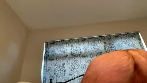 longshank09 online show from January 6, 1:30 pm