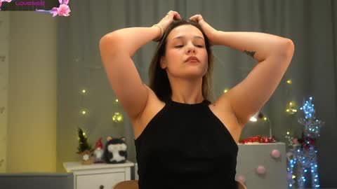  Adele Ellie and Lou   Sally Dana and Bonnie online show from February 5, 3:10 am