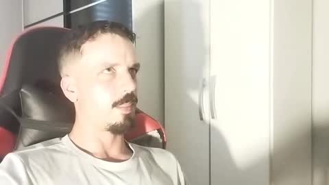 Lucas online show from February 24, 2:48 pm