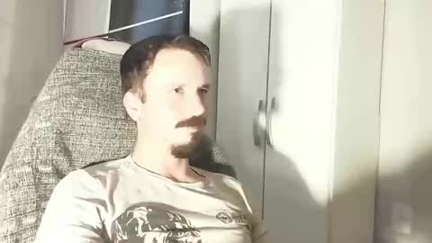 Lucas online show from November 18, 2:53 pm