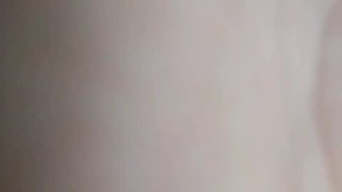 loolaunshaved online show from May 5, 4:46 pm