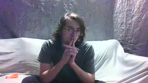 LoonerAngel online show from February 5, 7:10 pm