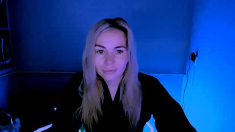 Lora online show from April 27, 2:31 am