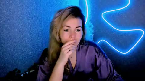 Lora online show from January 6, 2:59 am