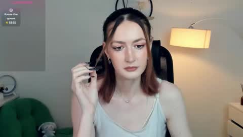 Lora online show from November 20, 10:47 am